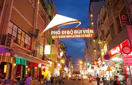 Phố đi bộ Bùi Viện