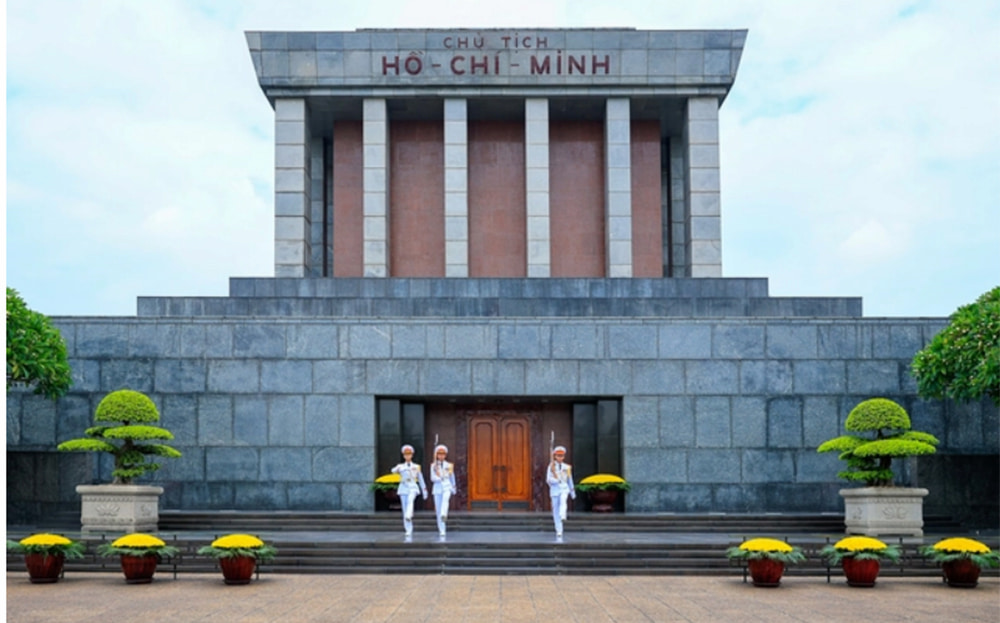 Lăng Chủ tịch Hồ Chí Minh