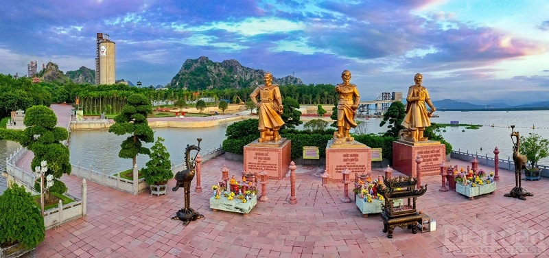 Khu di tích Tràng Kênh