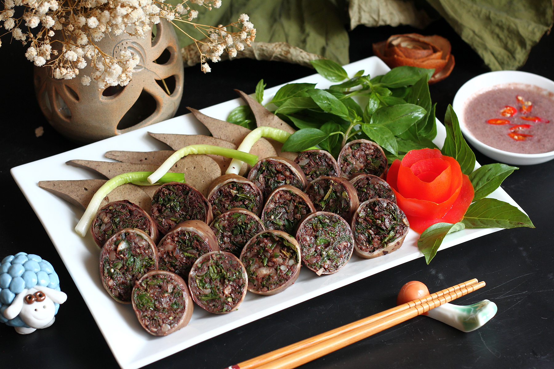 Lòng lợn nhồi gạo nếp 